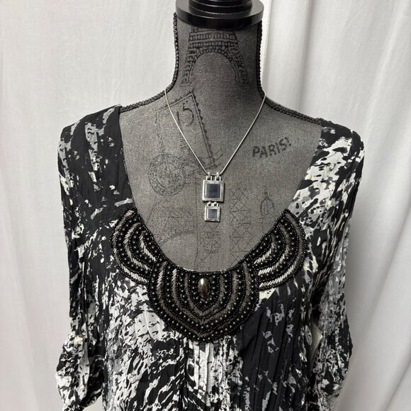 Bisou Bisou Beaded Tunic Womens Size XL Black White Sheer Scoop Neck Top NEW - Picture 2 of 9